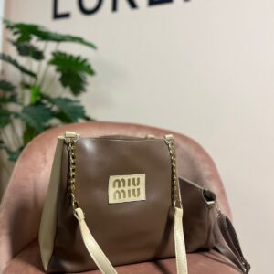 ميو ميو تشوكلت