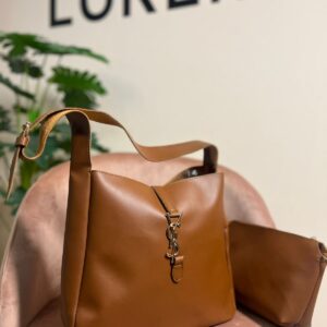 ال في شولدر بني