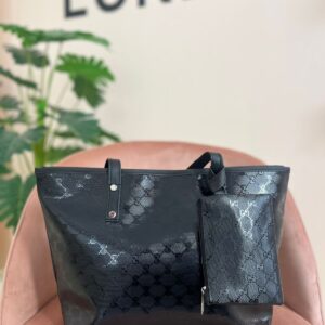 جوتشي جلد اسود